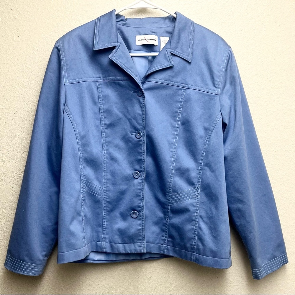 Vintage Retro Alfred Dunner Woman's Light Blue Leisure Suit Jacket Size 12